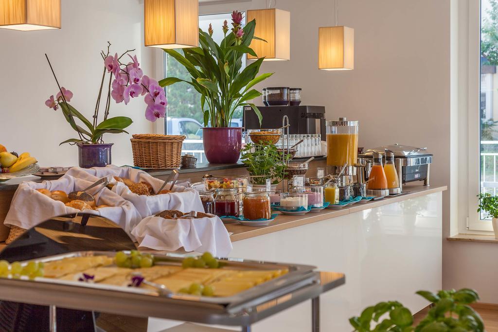 Seehotel BelRiva Hagnau am Bodensee Buitenkant foto