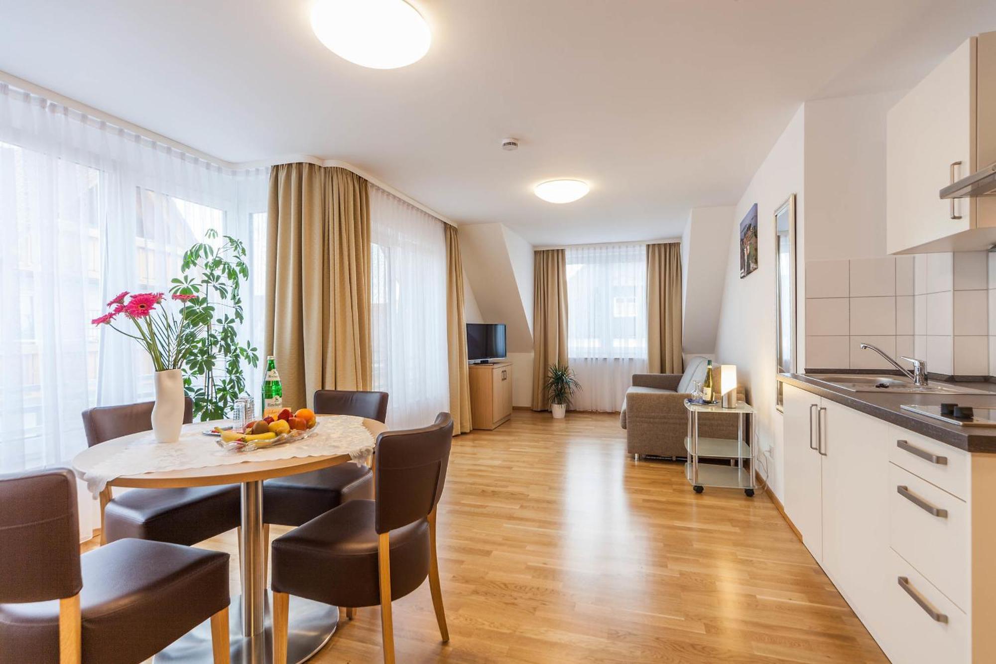 Seehotel BelRiva Hagnau am Bodensee Buitenkant foto