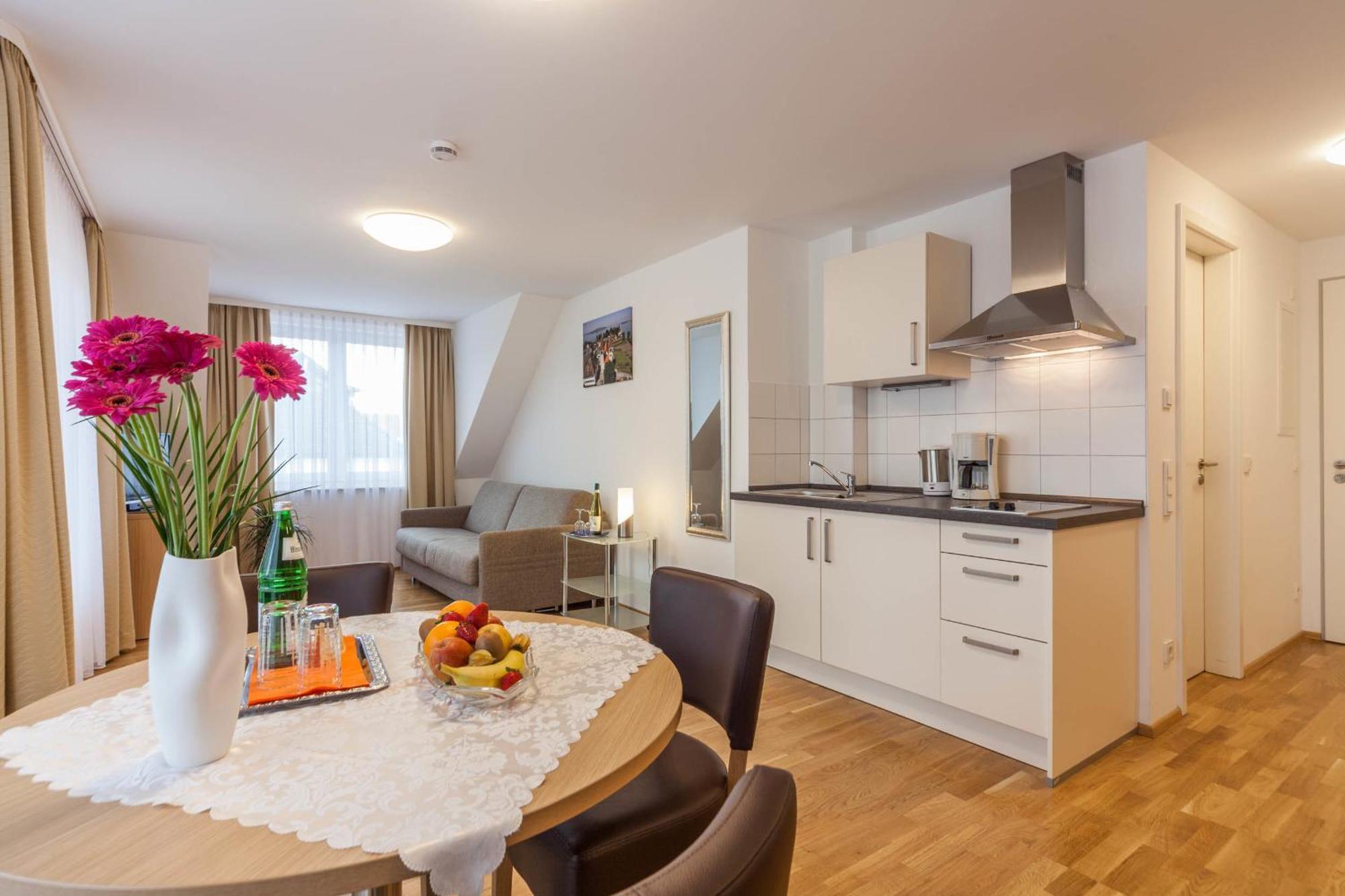 Seehotel BelRiva Hagnau am Bodensee Buitenkant foto